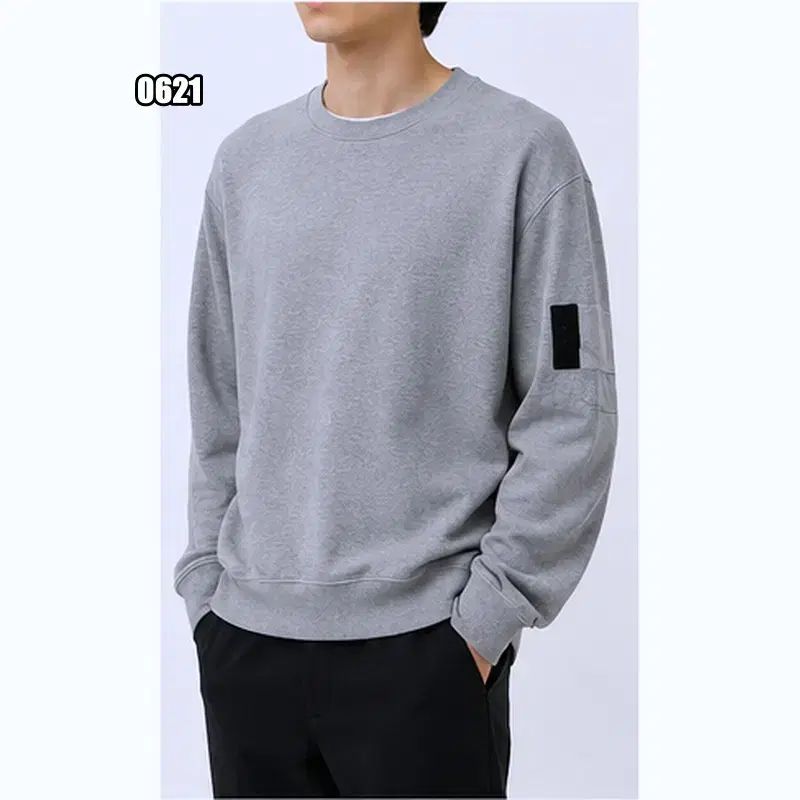 M C.P. Company(シー ピー カンパニー) レンズ ワッペン ジッパー ポケット スウェット 9,630円
