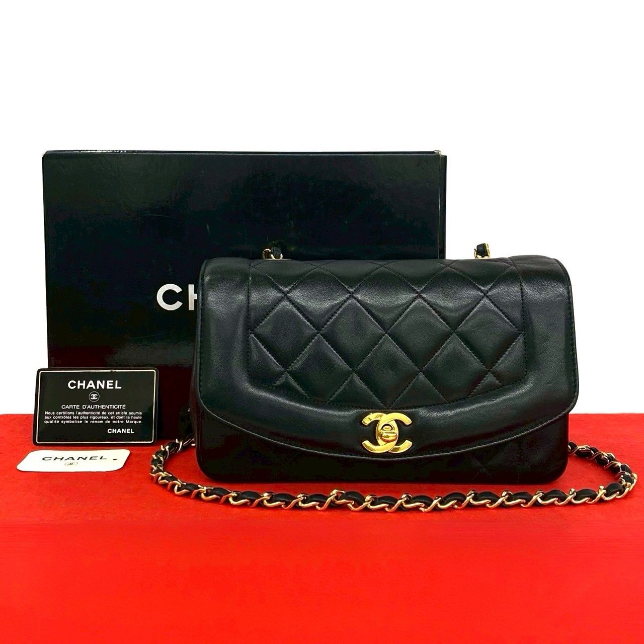 極美品 CHANEL シャネル ショルダーストラップ ココマーク ブラック 黒 極 美品 箱付き カード シール有 2番台 CHANEL シャネル ダイアナ ココ