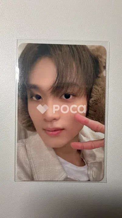 NCT ヘチャン 2022 PINK CHRISTMAS PHOTO CARD RANDOM PACK - メルカリ