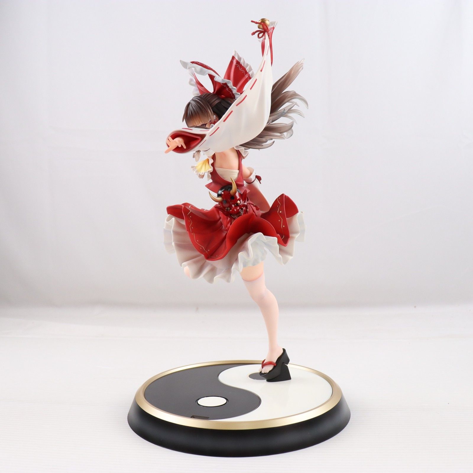 永遠の巫女 博麗霊夢(はくれいれいむ) 豪華版 東方Project 1/6 完成品