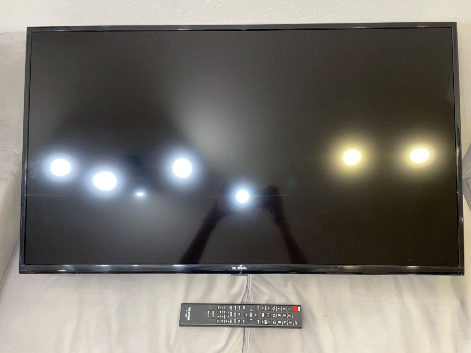 美品】アイリスオーヤマ Fiona 40V型 フルハイビジョン液晶テレビ