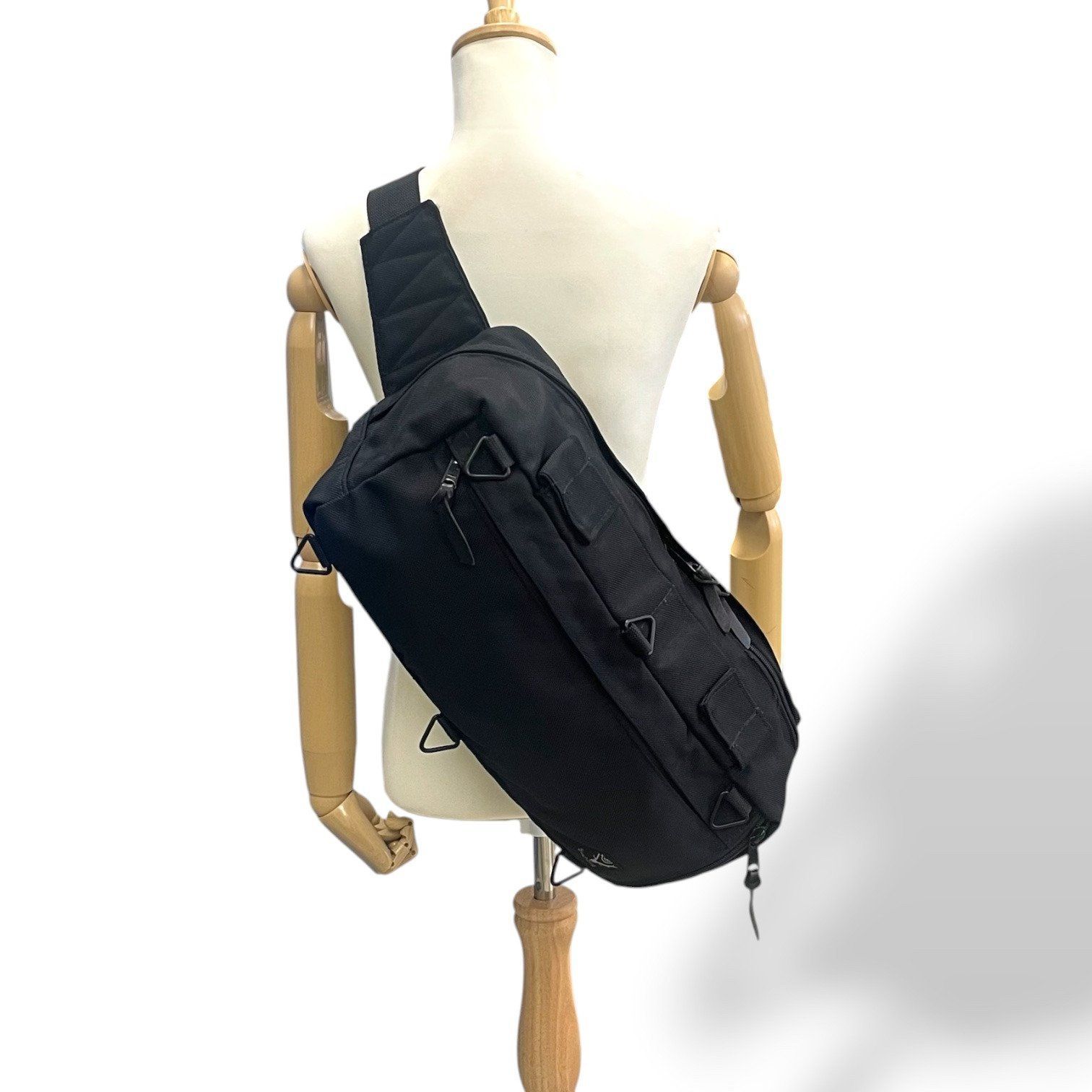 極美品 South2 West8 サウスツーウエストエイト ボディバッグ ナイロン