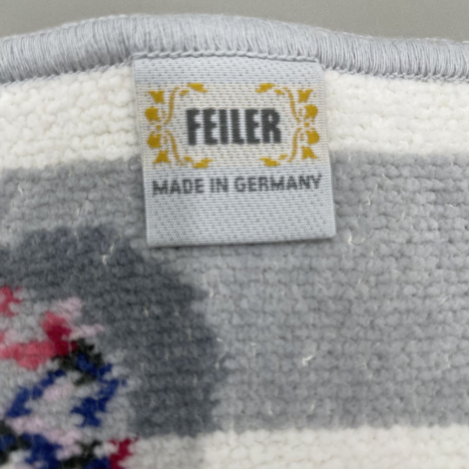 未使用級 FEILER フェイラー 大判ハンカチ タオル パイナップル