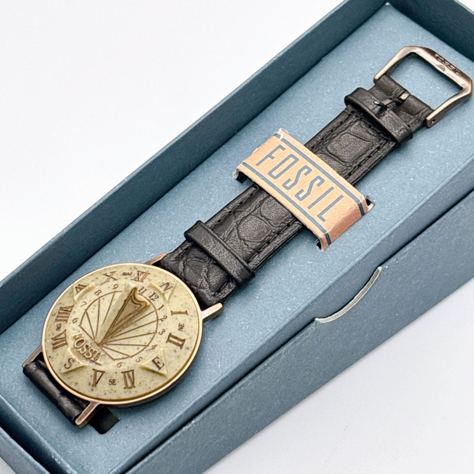【未使用級】FOSSIL Sundail 日時計 ビンテージ 箱付き 327 未使用級】FOSSIL Sundail 日時計 ビンテージ デッドストック 箱付き