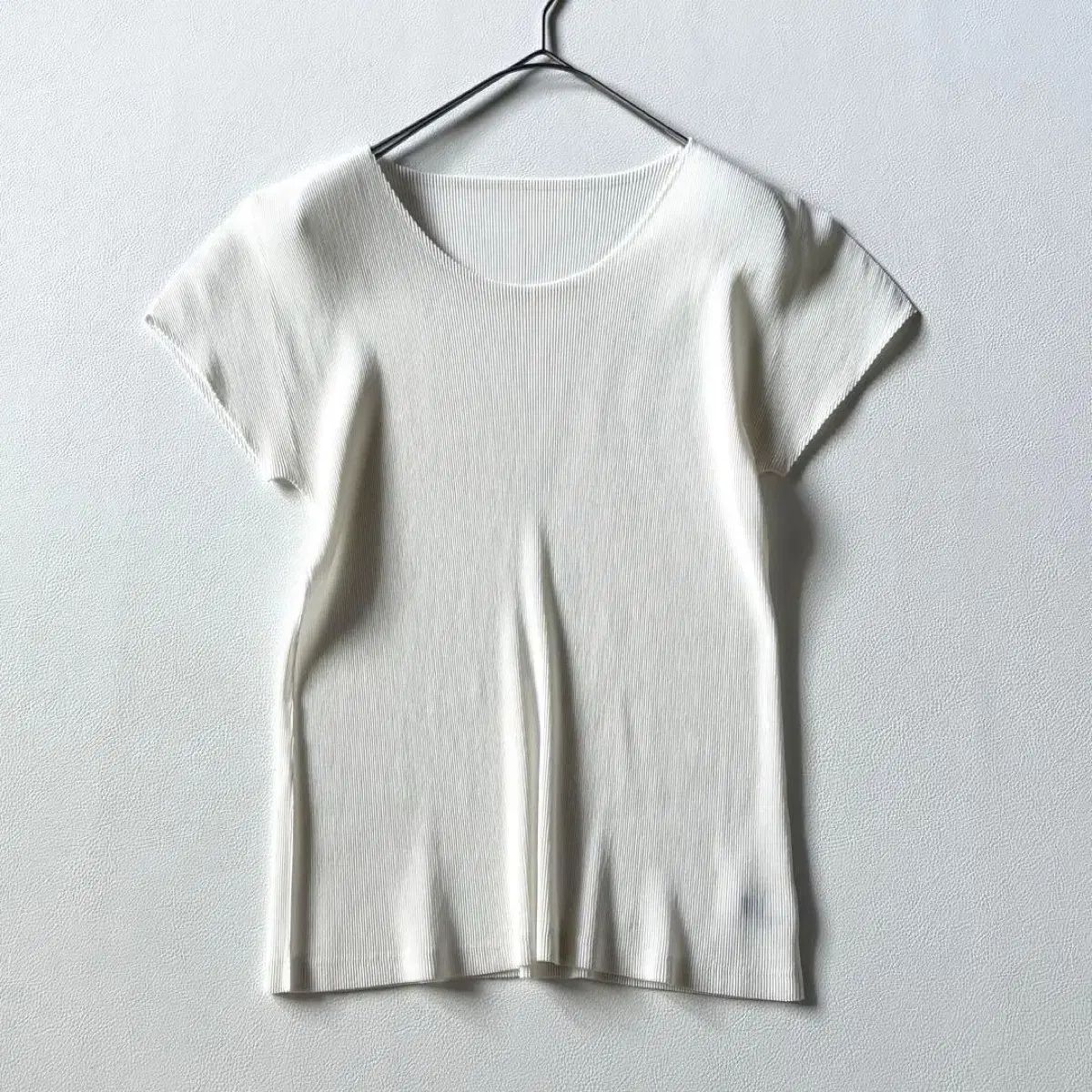 PLEATS PLEASE ISSEY MIYAKE イッセイミヤケ MIST トップス サイズ 5