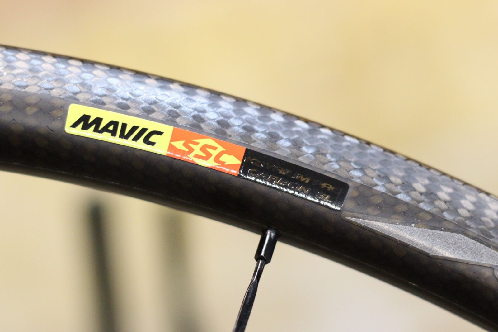 マヴィック MAVIC キシリウム KSYRIUM PRO CARBON SL カーボン