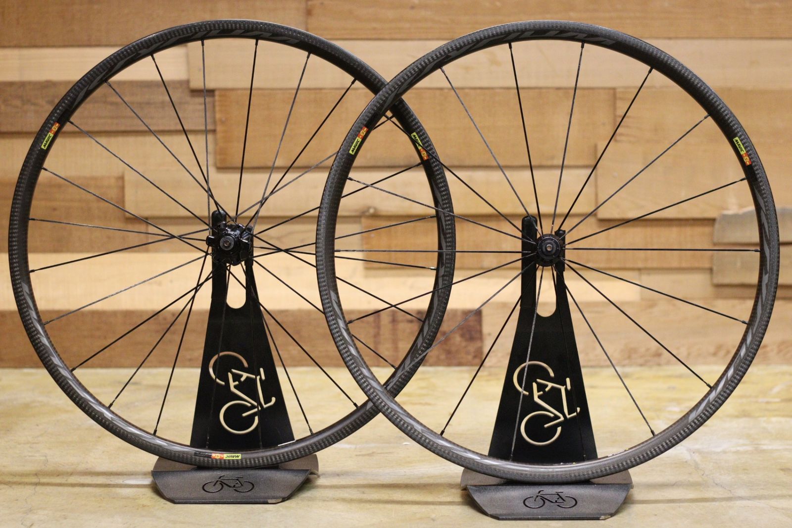 マヴィック MAVIC キシリウム KSYRIUM PRO CARBON SL カーボン