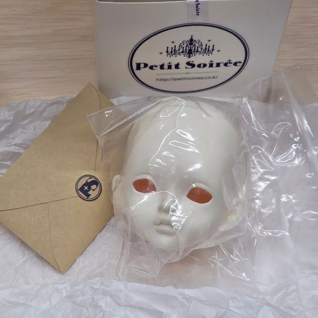 PETIT SOIREE プチスワレ SD球体関節マドレーヌ 美白 HEAD
