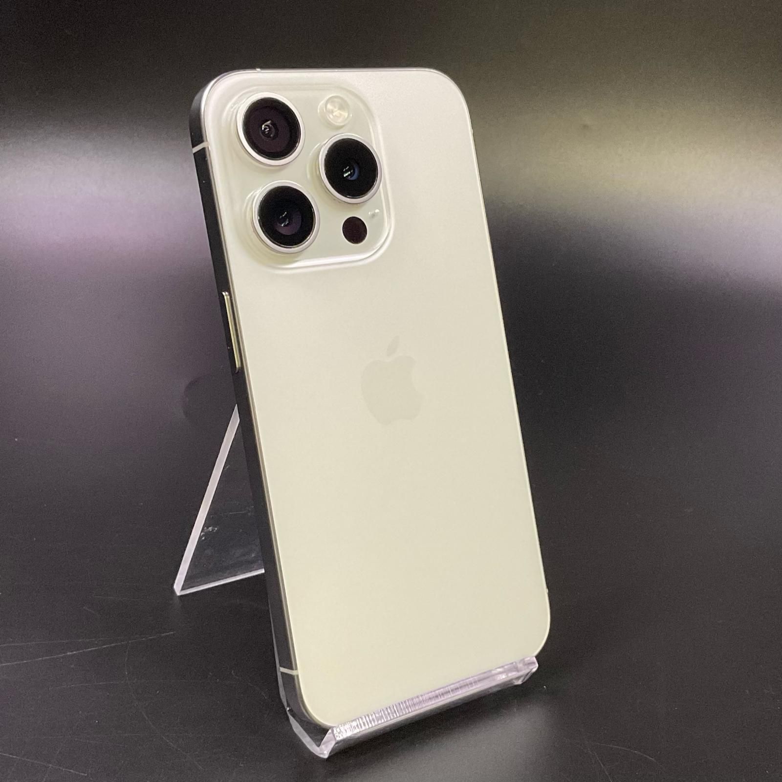 iPhone 15 Pro 256GB ホワイトSIMフリー美品 - メルカリ