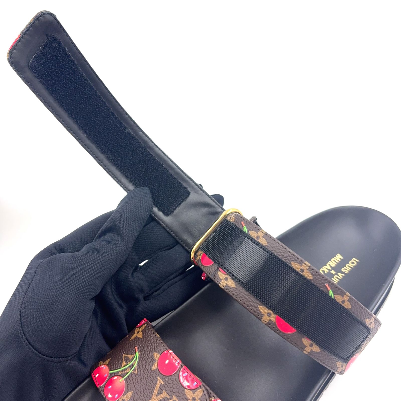 新着】LOUIS VUITTON LV × TM ボンディアライン ミュール レザー、PVC