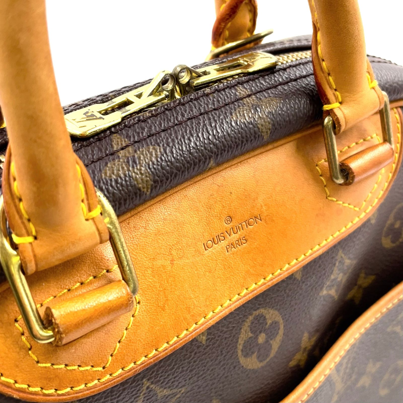新着】LOUIS VUITTON トゥルーヴィル モノグラム モノグラム レザー