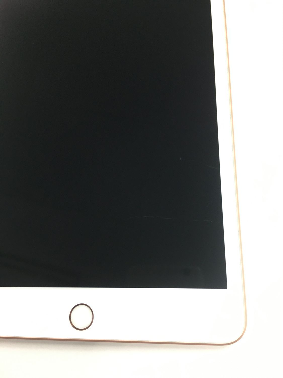 美品 電池83％ Apple iPad mini 5 SIMフリー 64GB ゴールド【動作確認