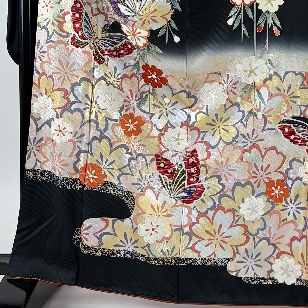 振袖 身丈166.5cm 裄丈68cm L 袷 枝垂れ桜 蝶 金銀彩 ぼかし 黒 正絹