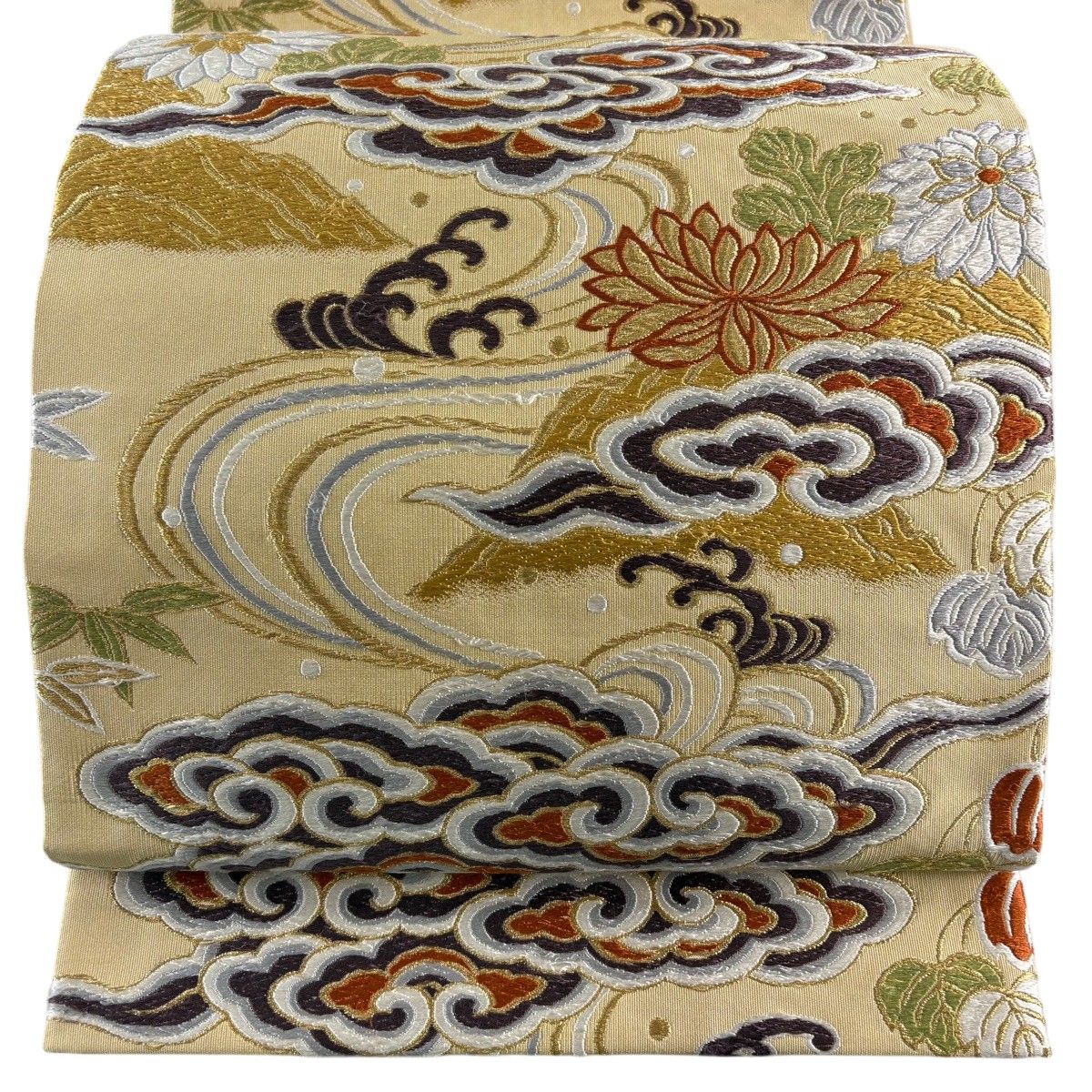 袋帯 名品 雲文 菊 金糸 ベージュ 六通 正絹 【中古】