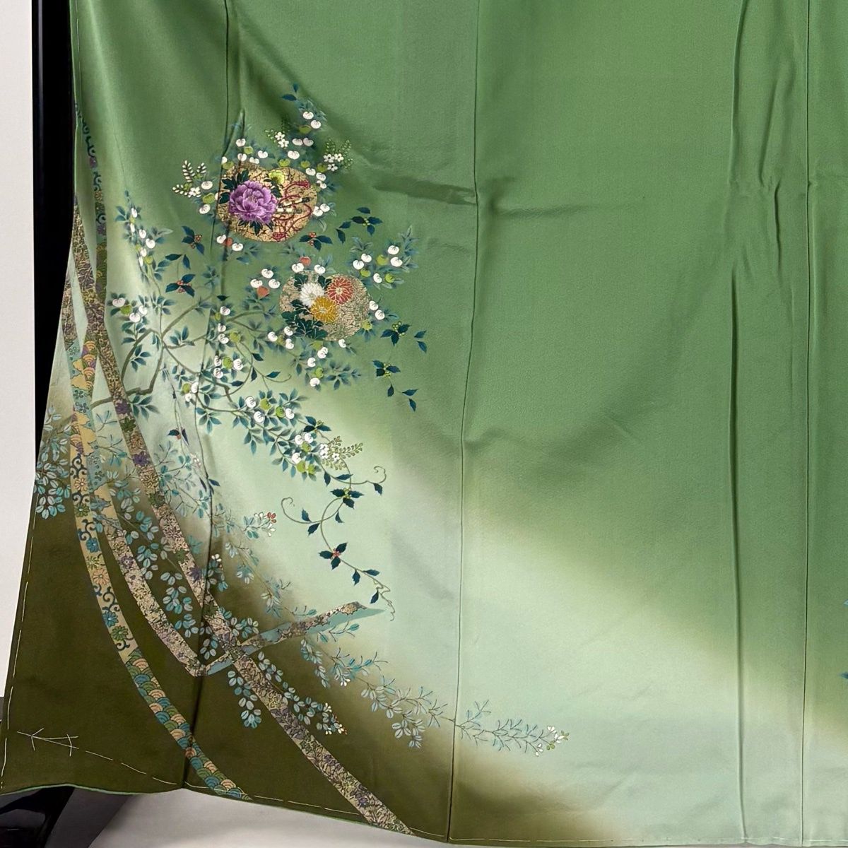 付下げ 身丈167.5cm 裄丈68cm L 袷 草花 蔓帯 刺繍 金彩 緑 正絹 秀品