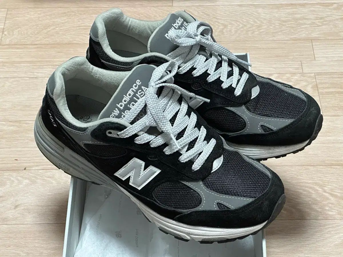 ニューバランス 993 ブラック グレー MR993BK 270 27,032円