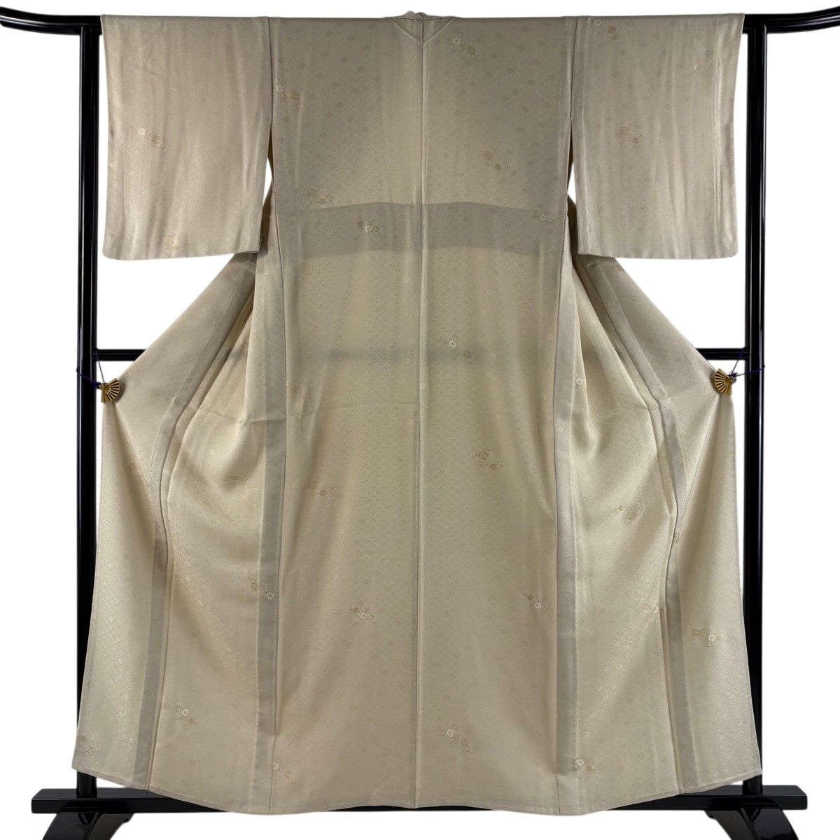 【美品】 小紋 身丈157cm 裄丈63.5cm S 単衣 菊唐草 地紋 金彩 ベージュ 正絹 秀品 【中古】