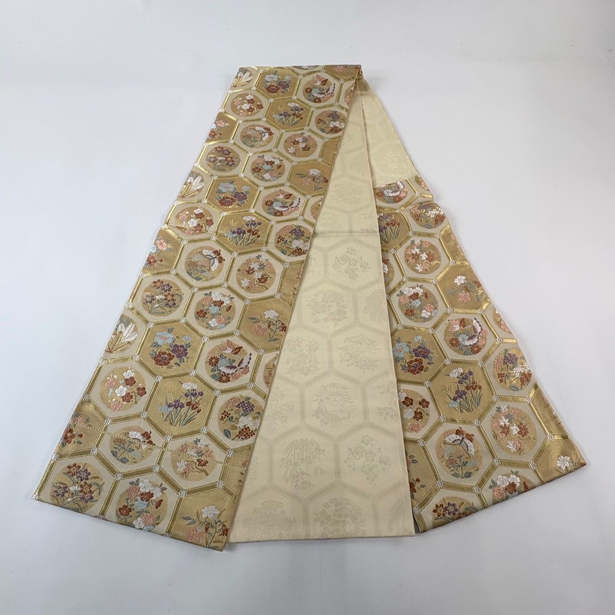 美品】 袋帯 秀品 亀甲 草花 金銀糸 箔 ベージュ 六通 正絹 【中古 