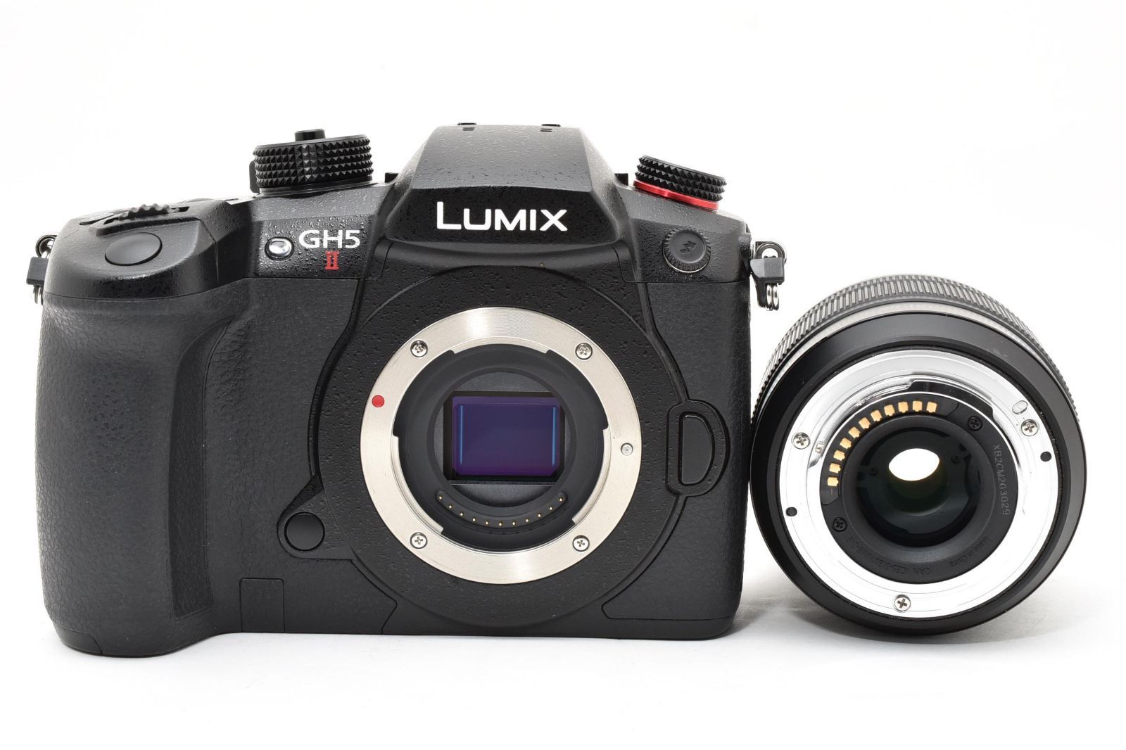 シャッター回数748回！！□極上品□ PANASONIC GH5M2 レンズキット