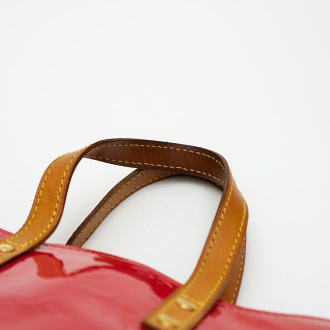 LOUIS VUITTON ルイヴィトン ヴェルニ リードPM ハンドバッグ 赤