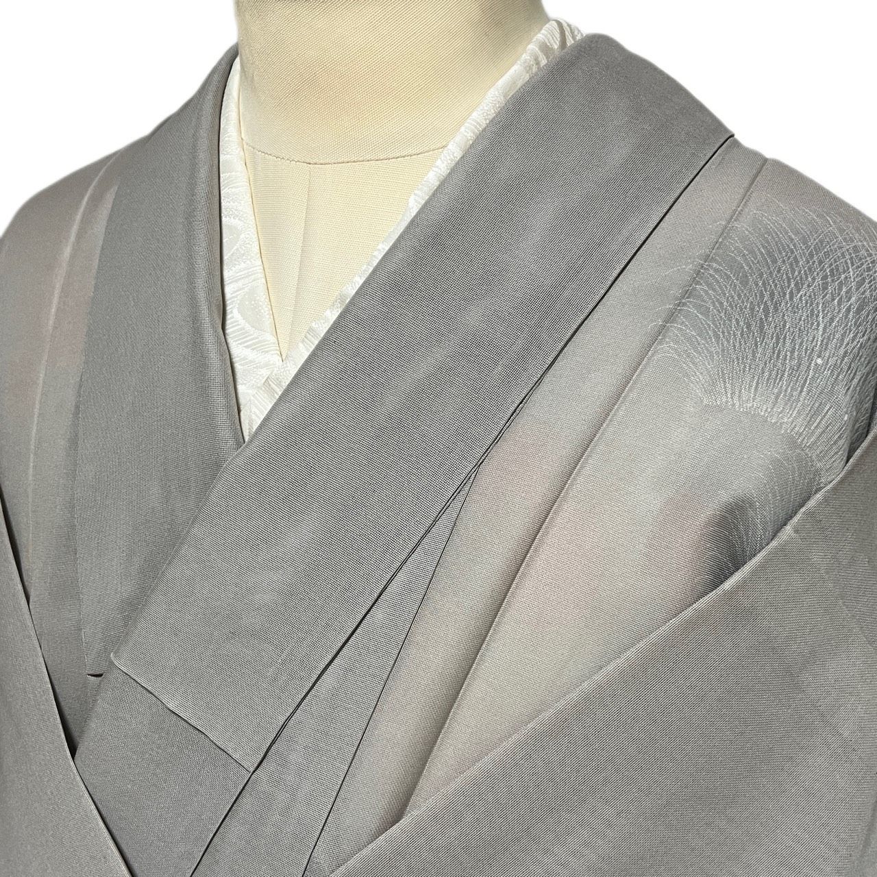 K321 単衣 紗 付け下げ 並び矢 草文様 正絹 和装 和服 着物 - メルカリ