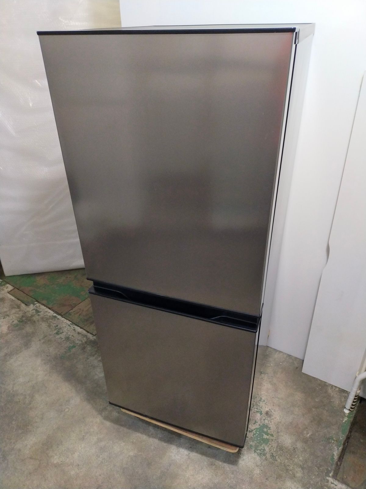 冷蔵庫 アクア AQR-J14N-S 135L 2023年製 - メルカリ