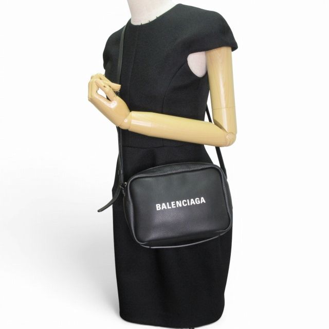 バレンシアガ BALENCIAGA エブリデイ カメラバッグ ショルダーバッグ