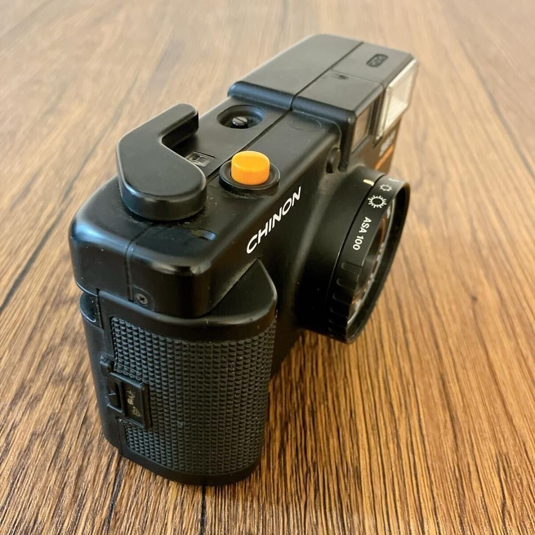 動作品】CHINON 35F EASY LOADING フィルムカメラ - メルカリ