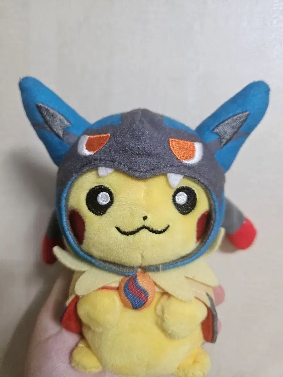 ポケットモンスター MEGA ルカ ぬいぐるみ ピカチュウ