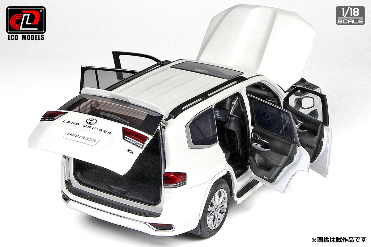 自動車プラモデル 1/18 ランドクルーザー300 ZX ホワイト - メルカリ