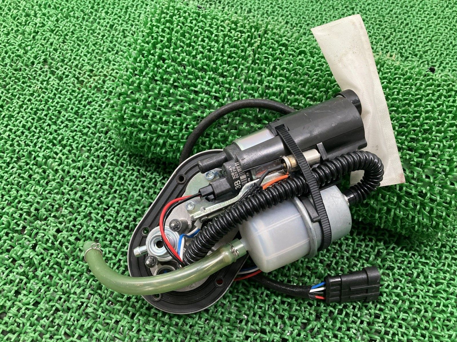 V7 フューエルポンプ B063645 モトグッチ 純正 中古 フューエル