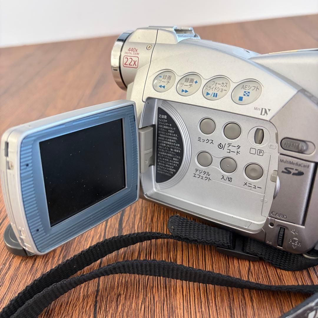 動作品】Canon DM-FV30 MiniDV ビデオカメラ DCコード付 訳あり - メルカリ