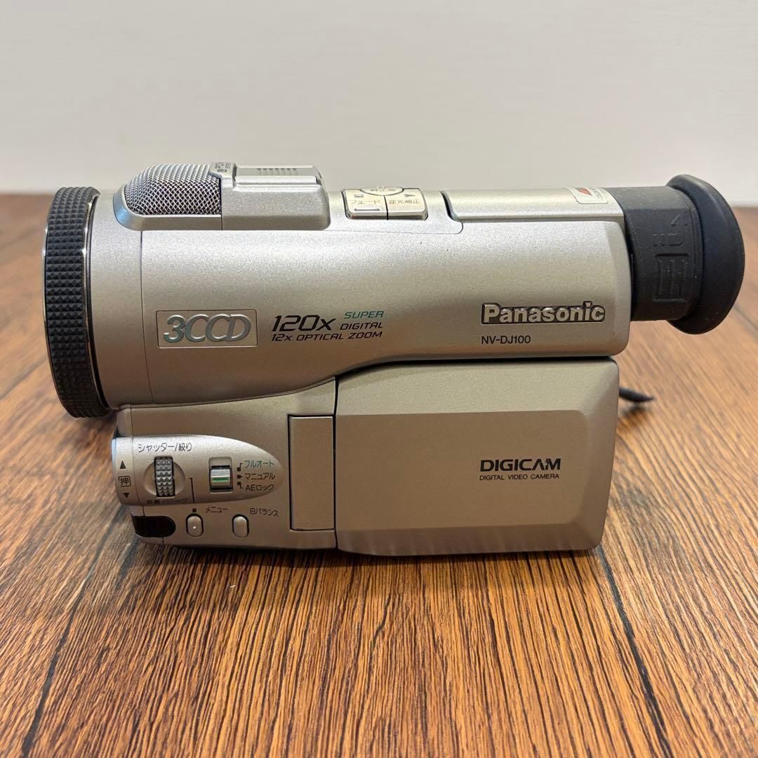 動作品】Panasonic NV-DJ100 MiniDV ビデオカメラ DCコード付 訳あり