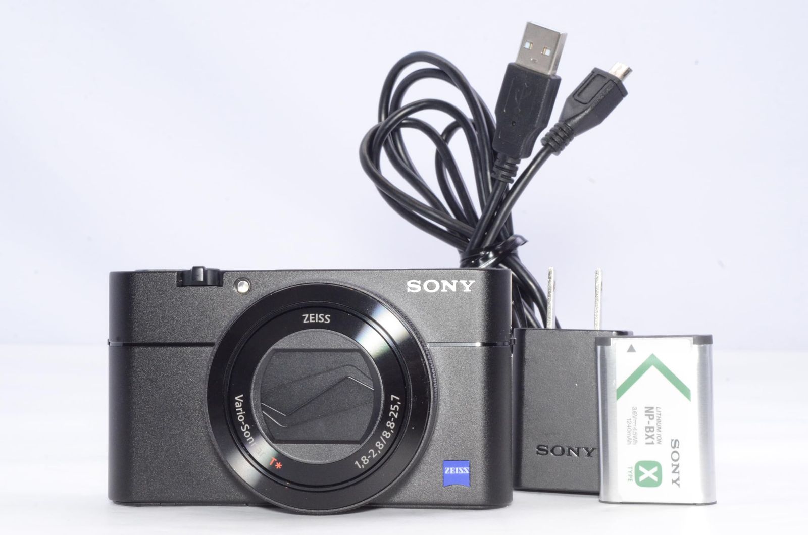 SONY コンパクトデジタルカメラ Cyber-shot RX100V ブラック 1.0型積層型CMOSセンサー 光学ズーム2.9倍(24-70mm) 180度チルト可動式液晶モニター 4K動画記録 DSC-RX100M5A 56,100円