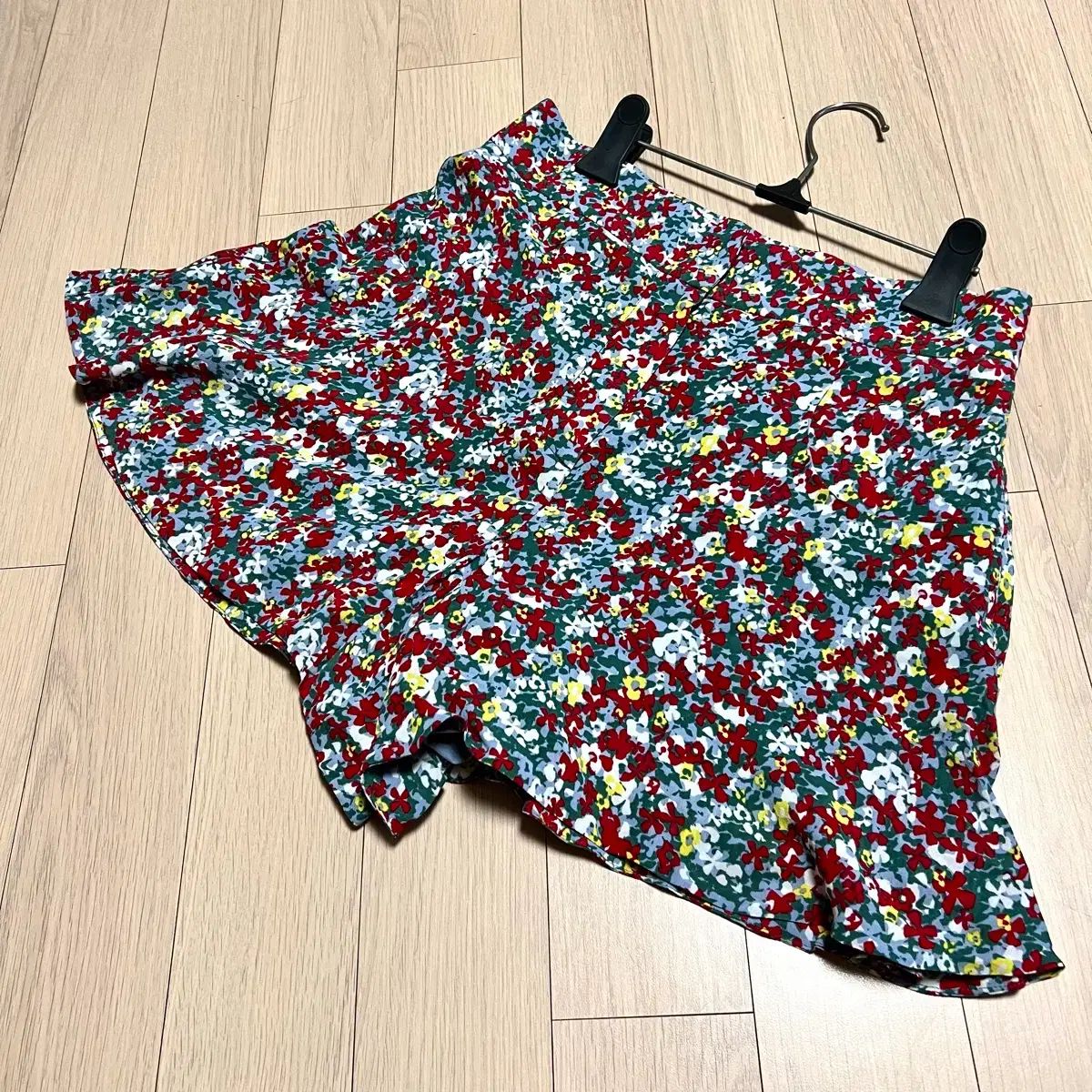 LUCKY CHOUETTE ラッキーシュエトゥ レーヨン100% フラワーパターン フリル ハーフパンツ ラッフル ショートパンツ ショーツ キュロット