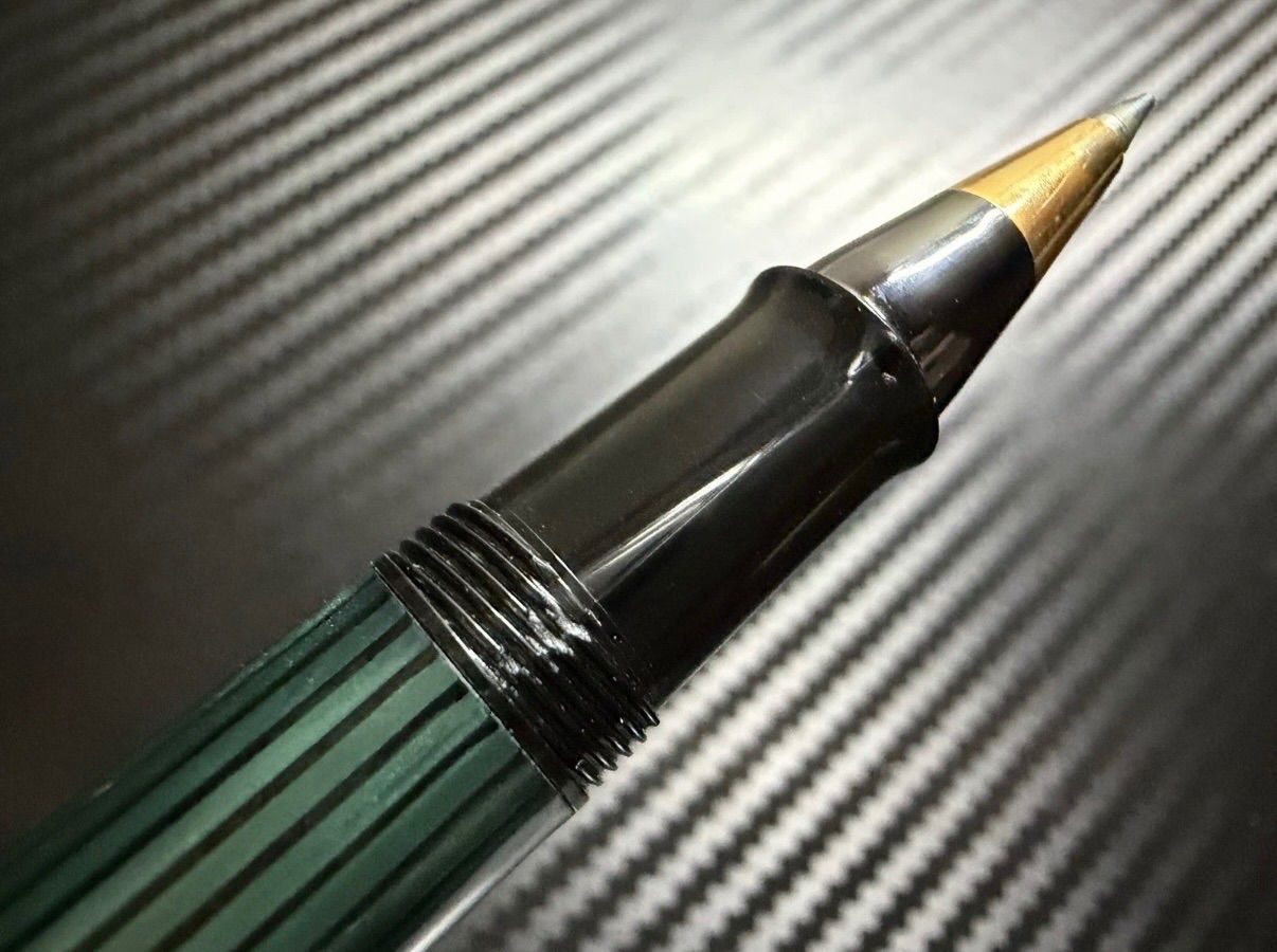希少 ペリカン pelikan 旧型 R400 緑縞 ローラーボール - メルカリ