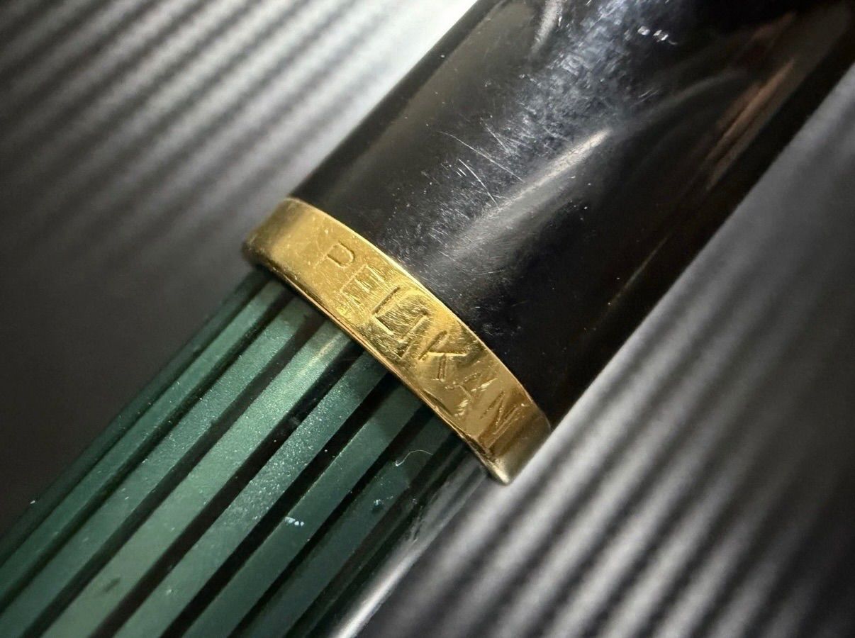 希少 ペリカン pelikan 旧型 R400 緑縞 ローラーボール - メルカリ