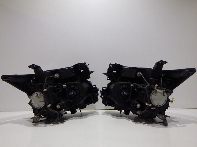 エルグランド ヘッドライト左右 HID キセノン E52 TE52 PE52 100-23009