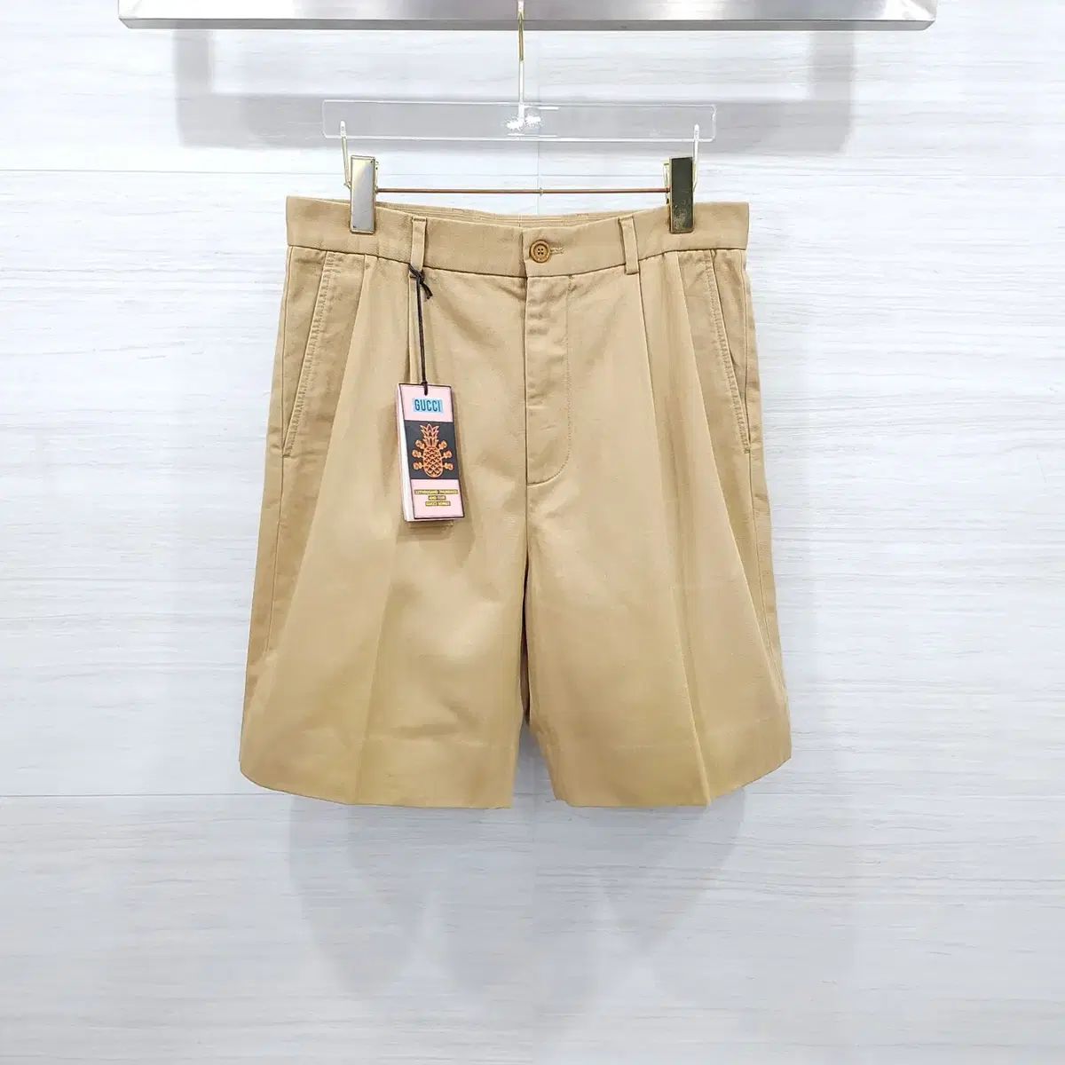 46 / グッチ パイナップル ロゴ パッチ ベージュ ハーフパンツ 671828
