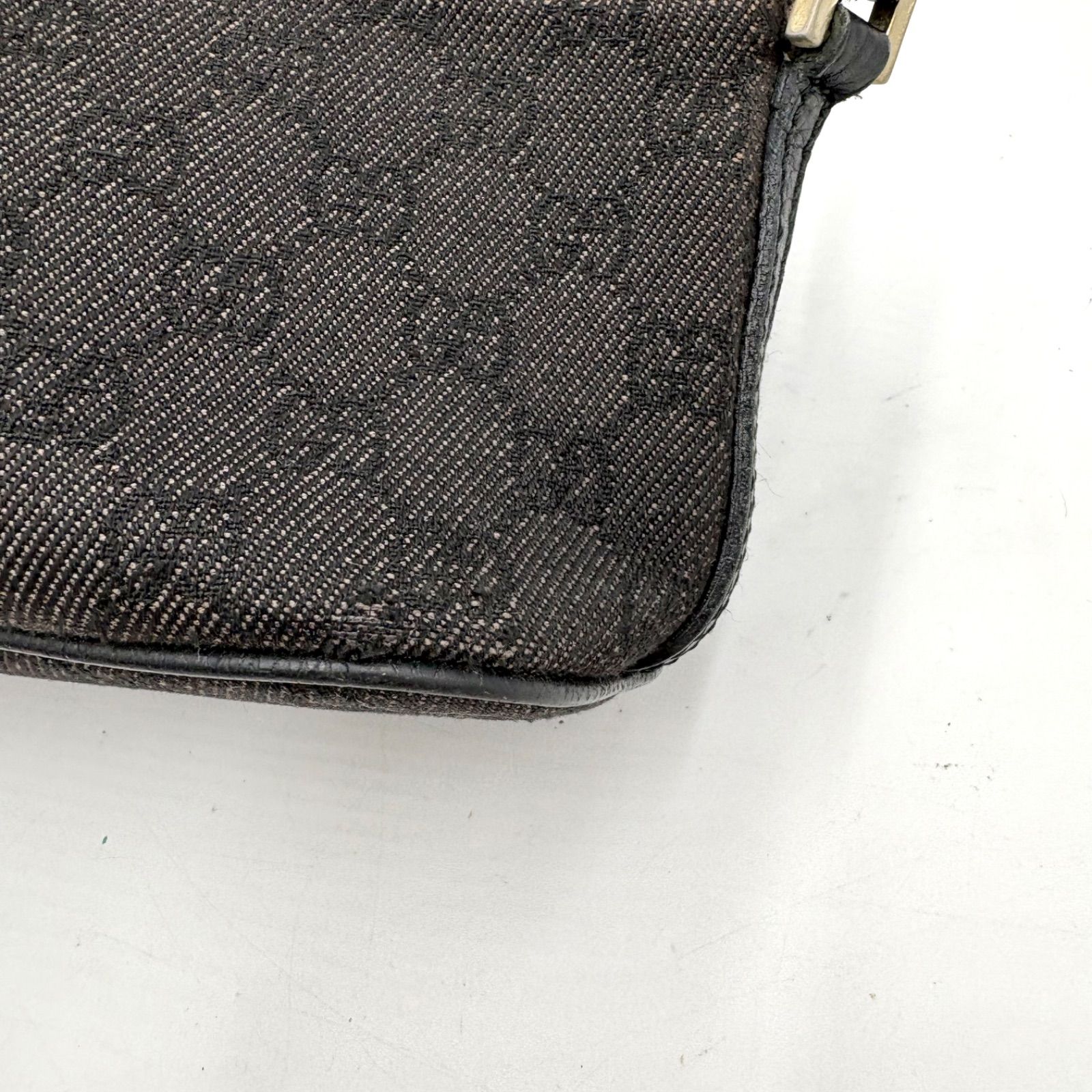 GUCCI グッチ GGキャンバス アクセサリーポーチ ハンドバッグ ブラック