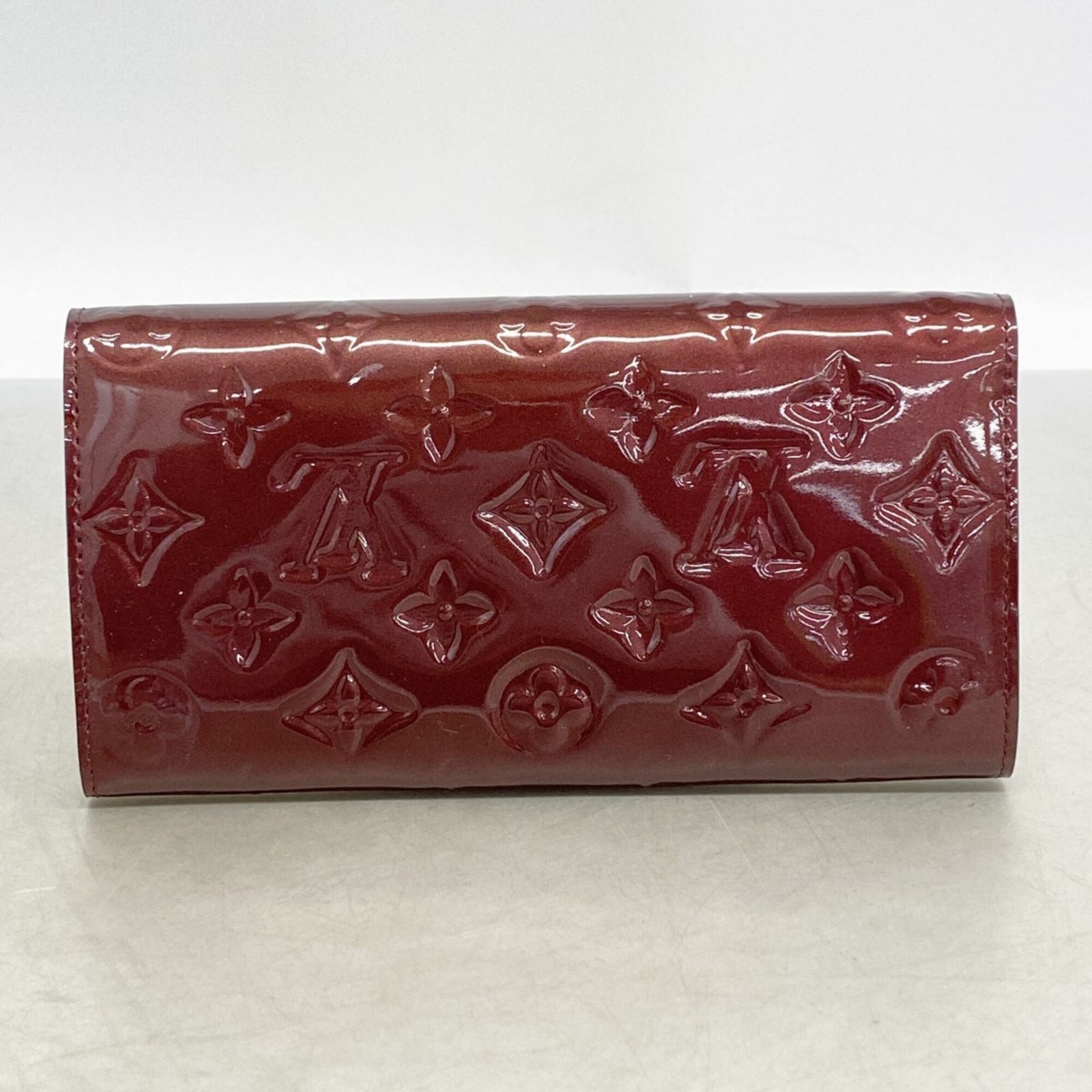 LOUIS VUITTON ルイヴィトン　ヴェルニ　ポルトフォイユ・サラ　長財布 ルイ・ヴィトン(Louis Vuitton) ルイ・ヴィトン 長財布 ヴェルニ
