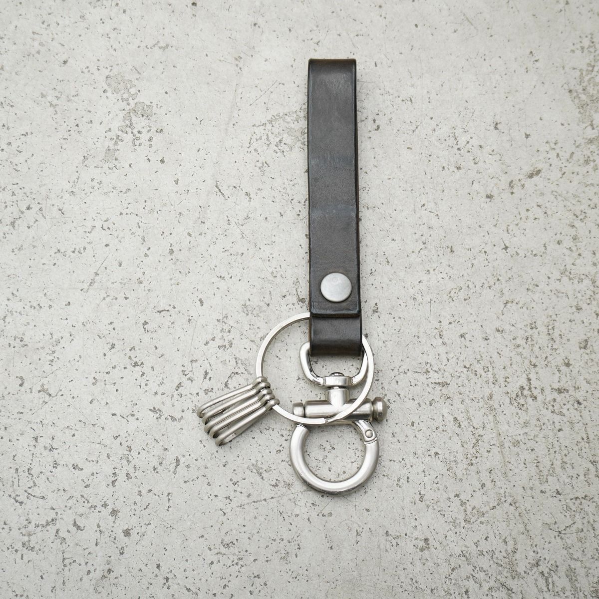 定番 Hender Scheme エンダースキーマ cow leather key flock レザー
