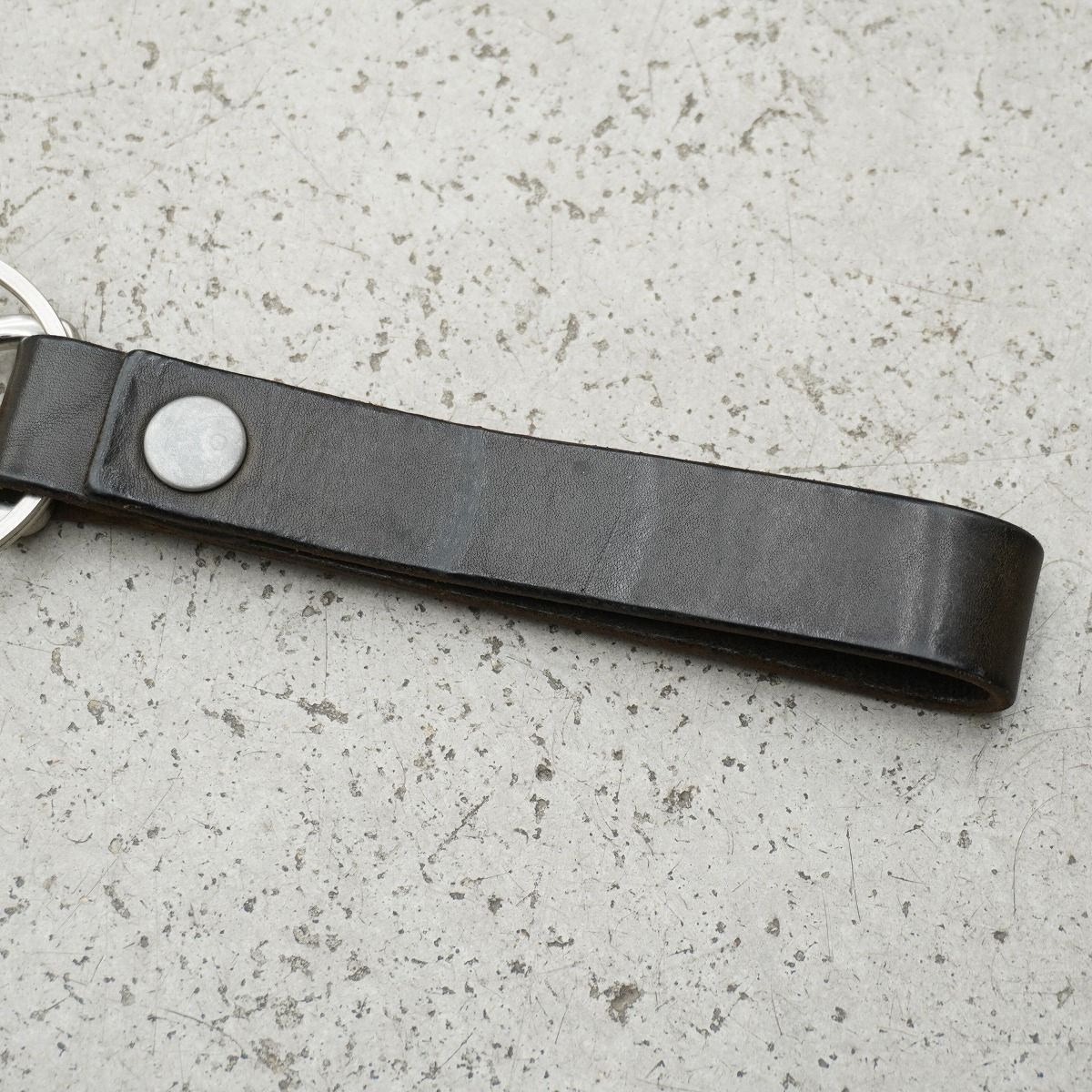 定番 Hender Scheme エンダースキーマ cow leather key flock レザー