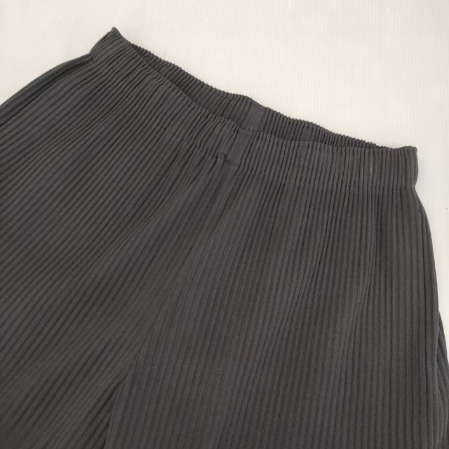me ISSEY MIYAKE プリーツ ワイドパンツ M102KF610 パンツ ブラック