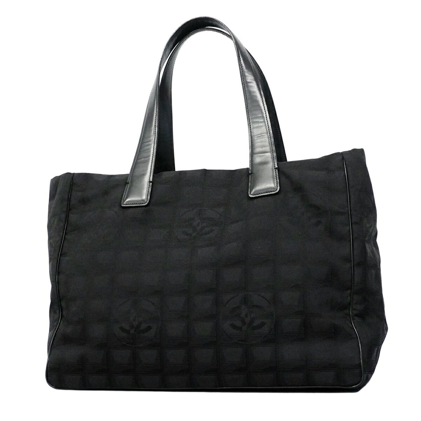 シャネル(Chanel) シャネル トートバッグ ニュートラベル ナイロン ブラック シャンパンレディース