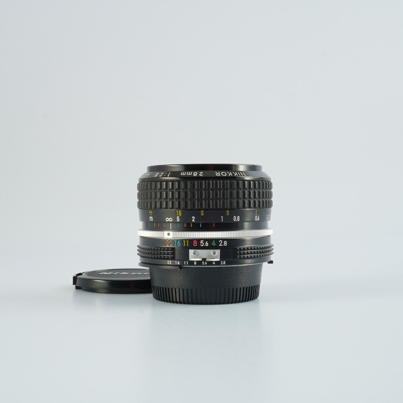 Nikon ニコン Ai Nikkor 28mm F/2.8 単焦点レンズ