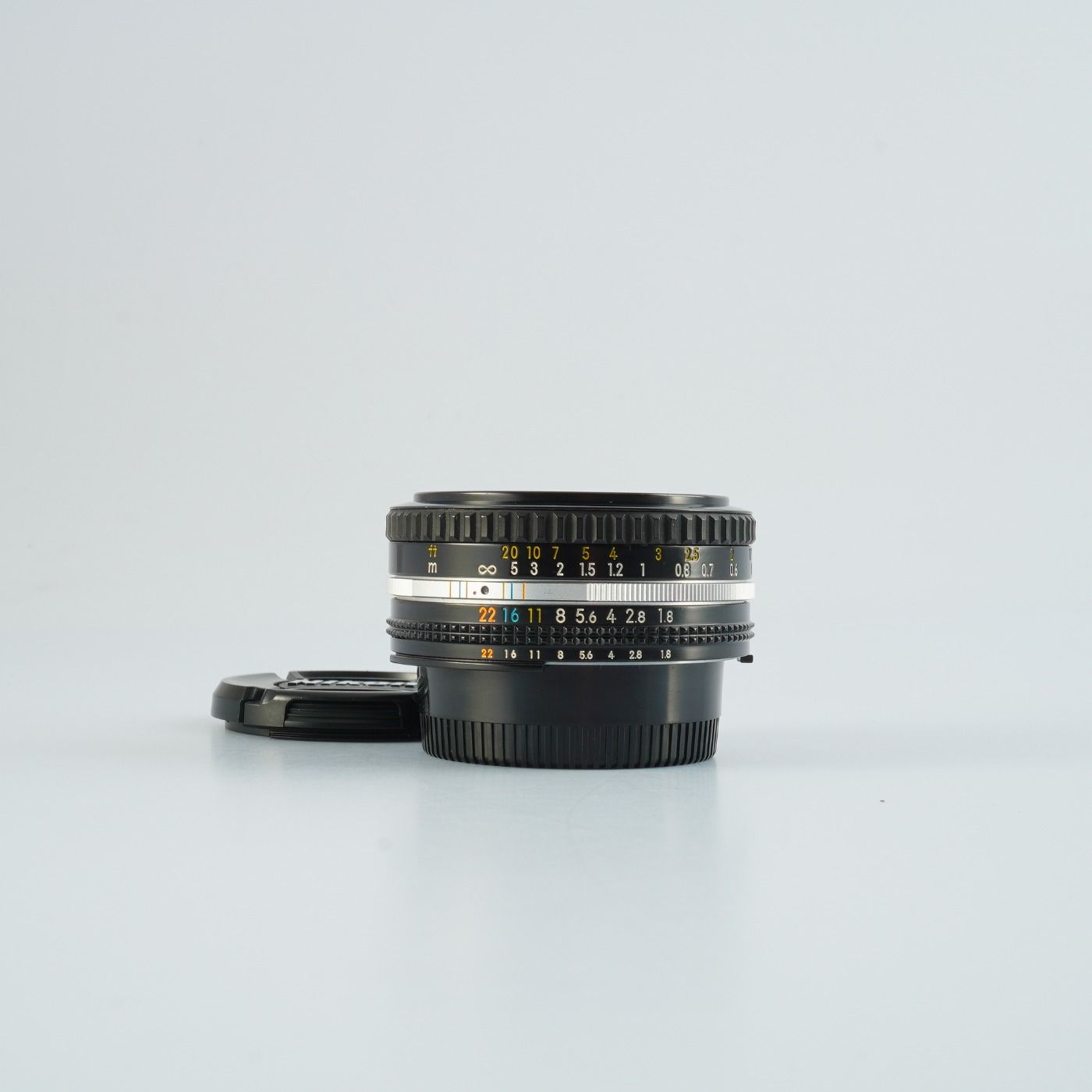 Nikon ニコン Ai-S NIKKOR 50mm F/1.8 単焦点レンズ