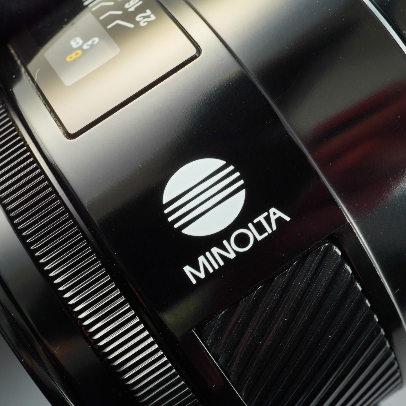 MINOLTA ミノルタ AF 28mm F/2 単焦点レンズ - メルカリ