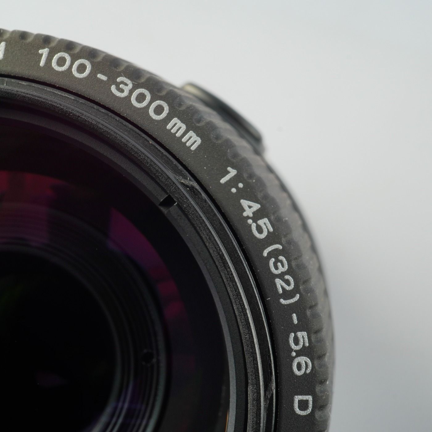 MINOLTA ミノルタ AF APO TELE ZOOM 100-300mm F/4.5-5.6 D ズームレンズ