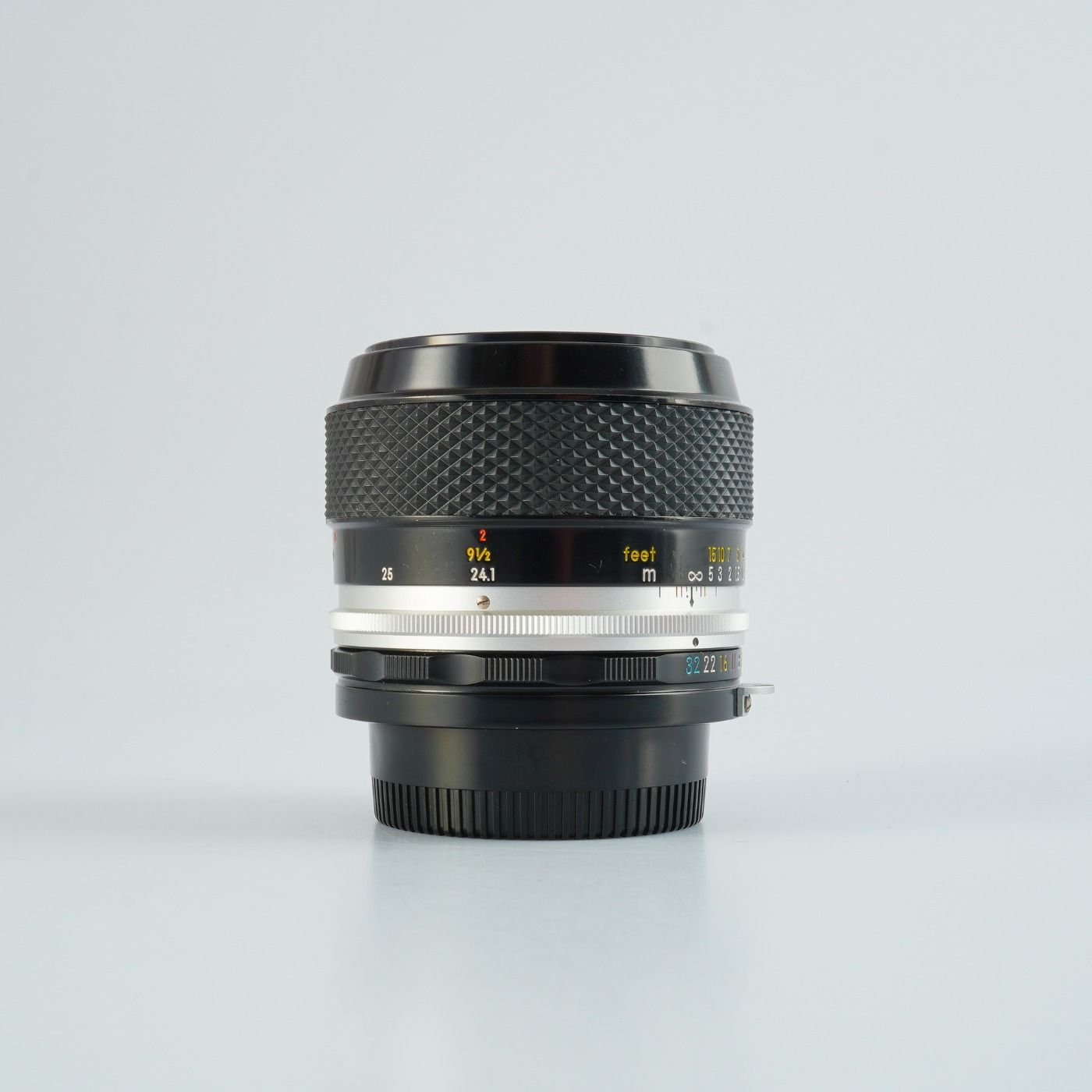 Nikon ニコン 非Ai Micro Nikkor-P Auto 55m F/3.5  単焦点レンズ Nikon ニコン 非Ai Micro Nikkor-P Auto 55m F/3.5 単焦点レンズ